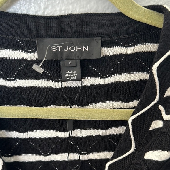 St. John Black and White Sweater - Picture 3 of 6